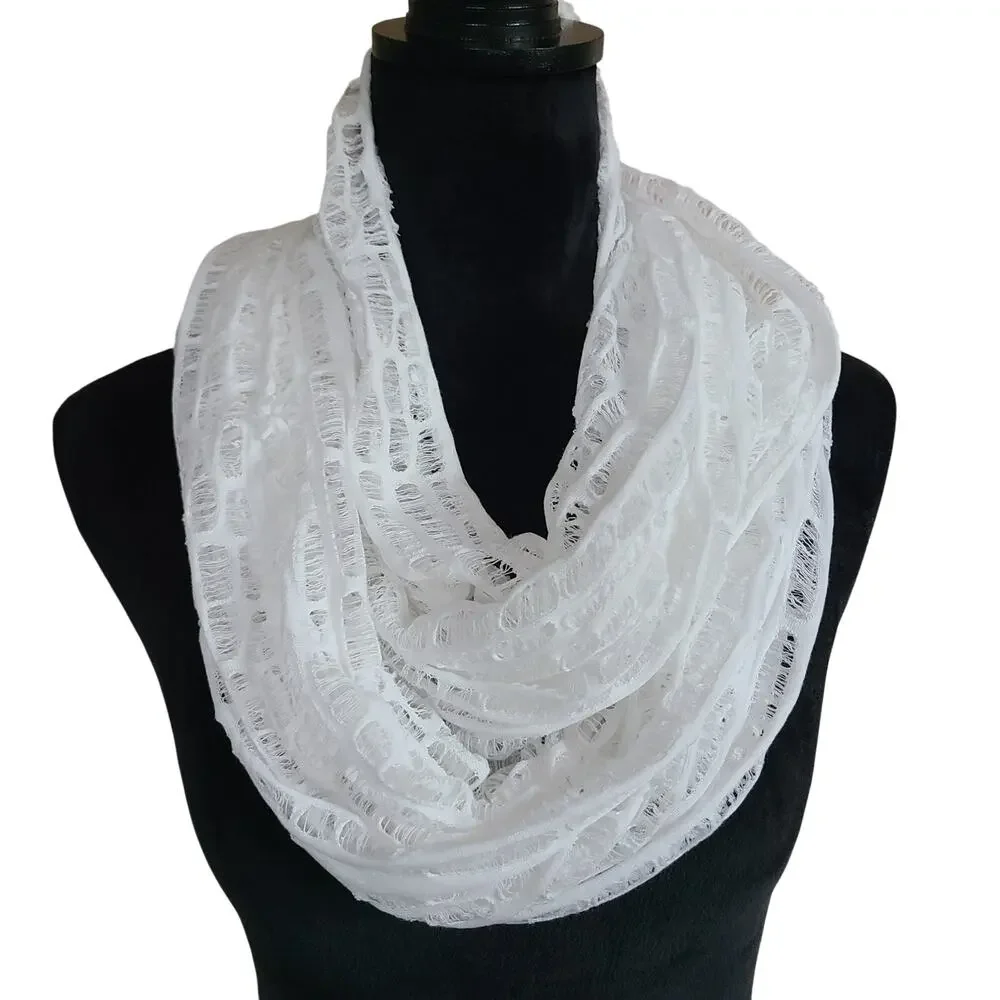 Collection‎ Eighteen Infinity Scarf Womens White Open Knit Boho Coastal Preppy